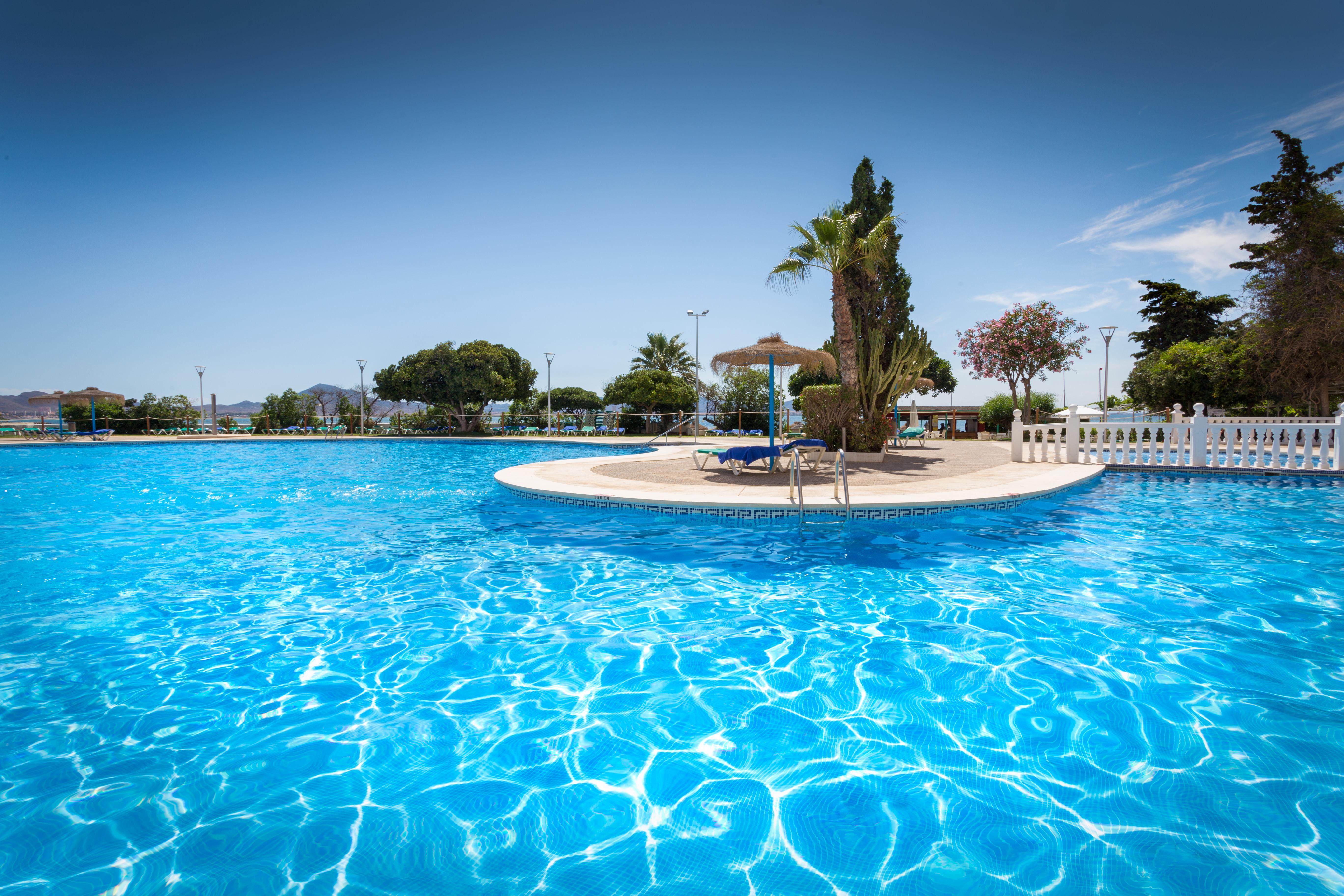 Hotel Izan Cavanna Ла Манга Дел Мар Менор Екстериор снимка