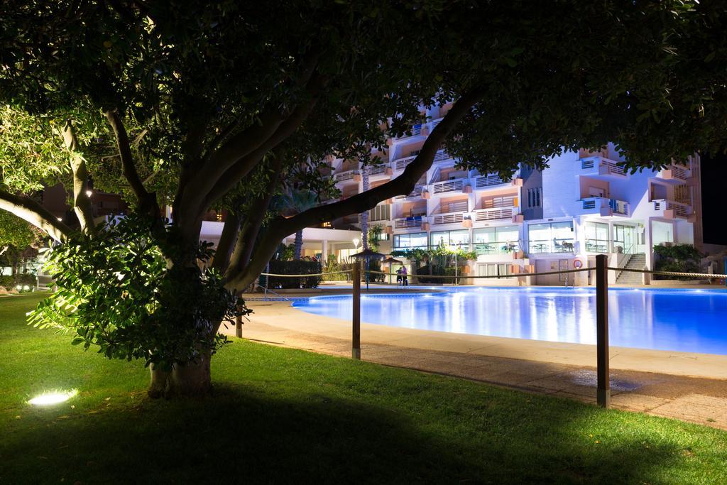Hotel Izan Cavanna Ла Манга Дел Мар Менор Екстериор снимка