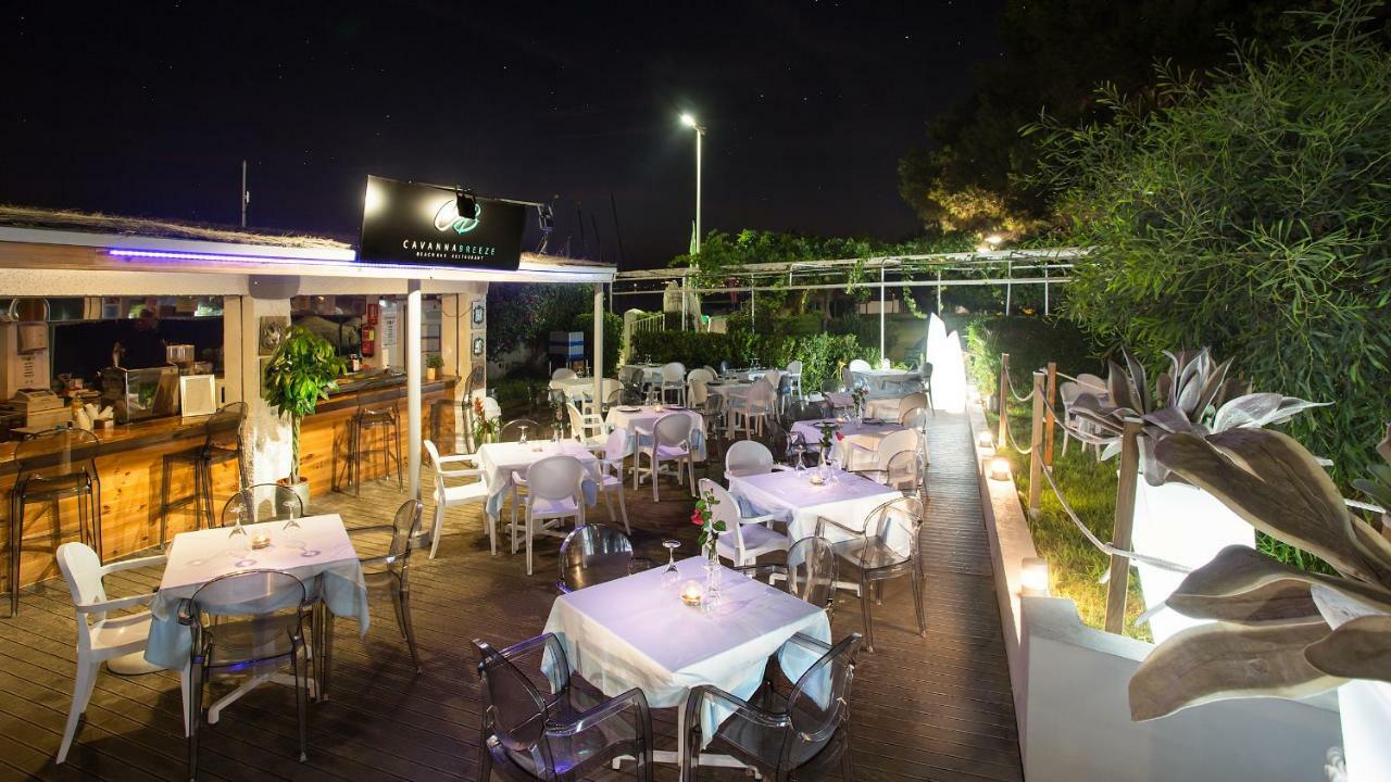 Hotel Izan Cavanna Ла Манга Дел Мар Менор Екстериор снимка
